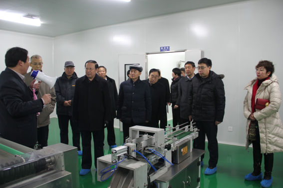 中國老區建設促進會一行8人 前來九間棚視察指導