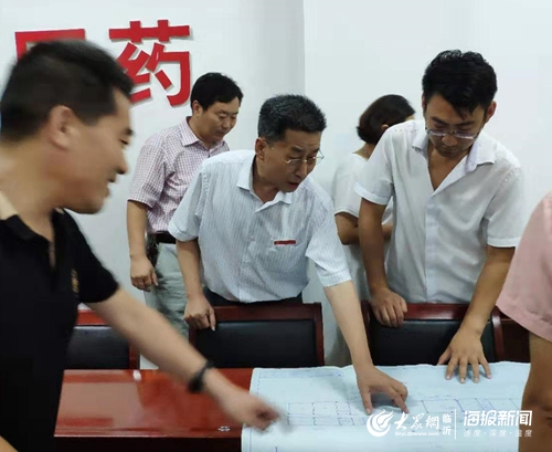 第一書記郭時運：發揮專業特長 壯大九間棚醫藥