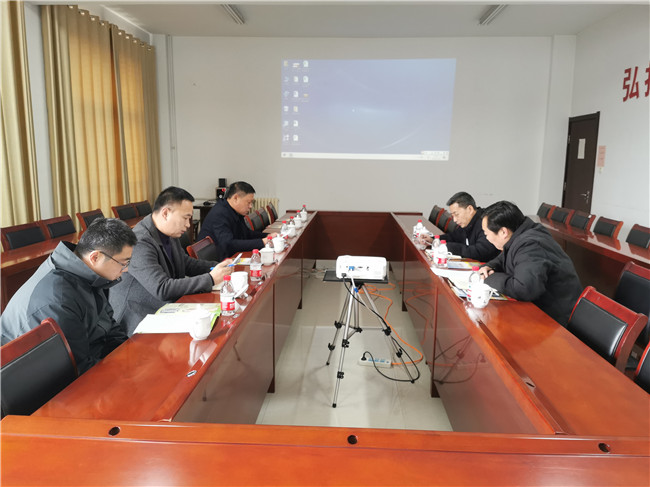 平邑縣醫療保障局副局長劉偉一行前來公司調研指導工作